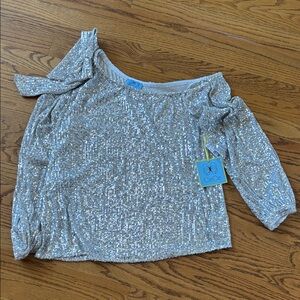 CeCe Sparkling Silver Sequin Top